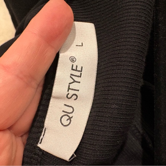 Elegant Black Sleeveless Dress, ribbed, size L, QU STYLE - Picture 3 of 5